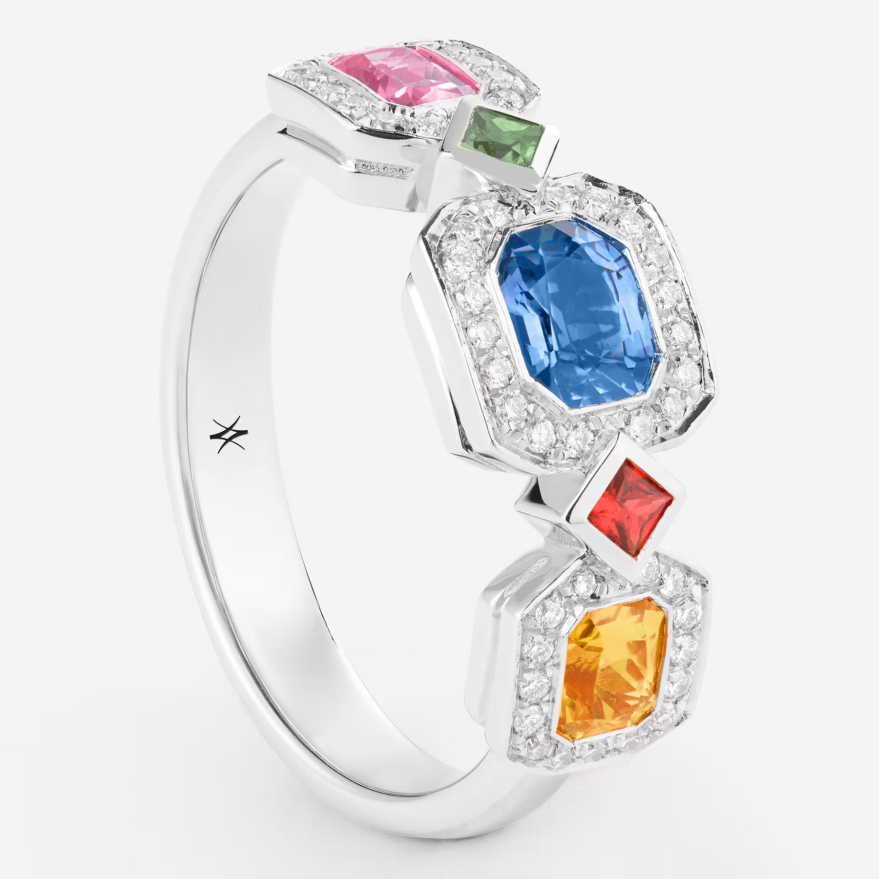 Saphirs bleu, jaune et rose | Or blanc 750 ‰
