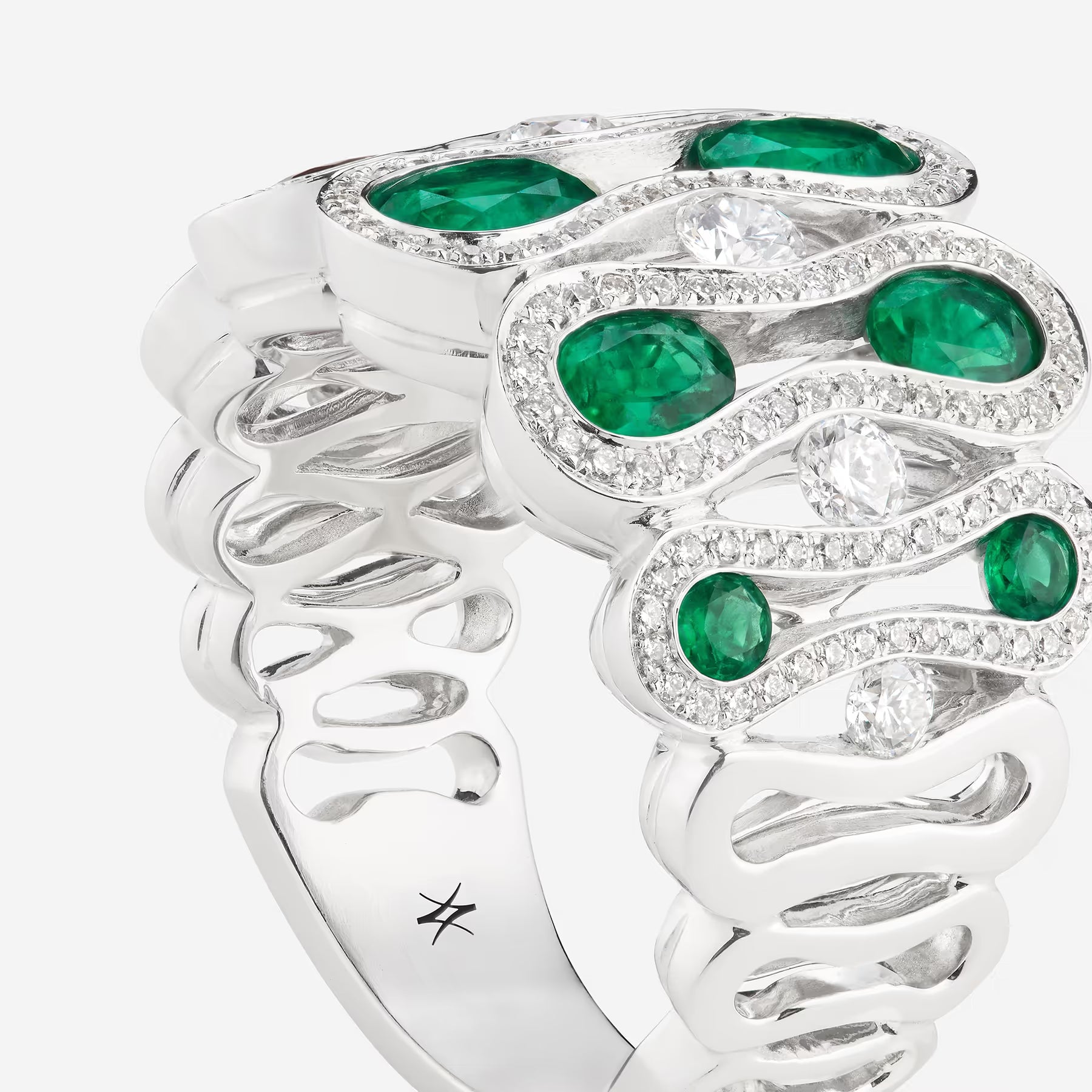 Emeraudes et Diamants | Or blanc 750 ‰